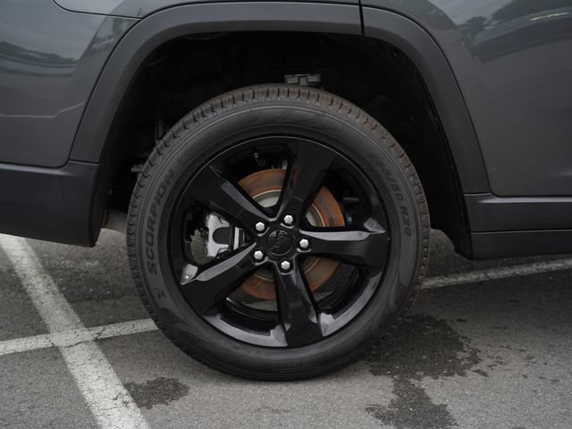 New 2026 Jeep Grand Cherokee L Limited w/ Limited Altitude Package AWD/4WD image 44