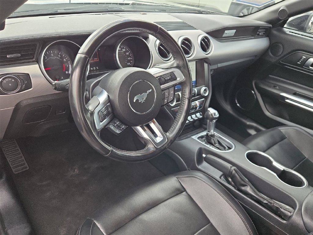 Used 2022 Ford Mustang Premium RWD image 2