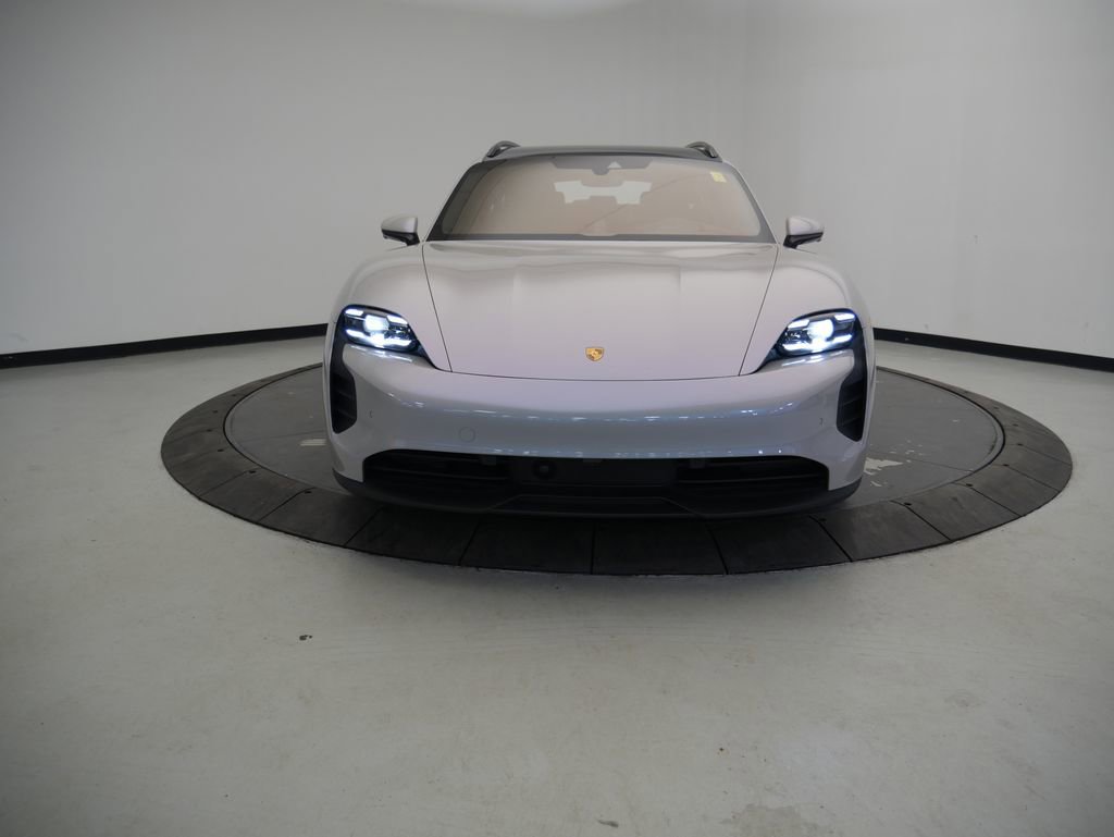 Certified 2023 Porsche Taycan GTS image 10