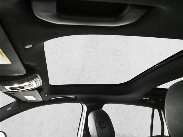 Certified 2022 Mercedes-Benz GLA 250 4MATIC image 17