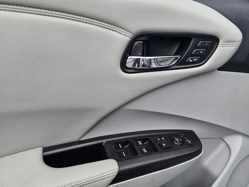 Used 2016 Acura RDX w/ Technology Package FWD image 17