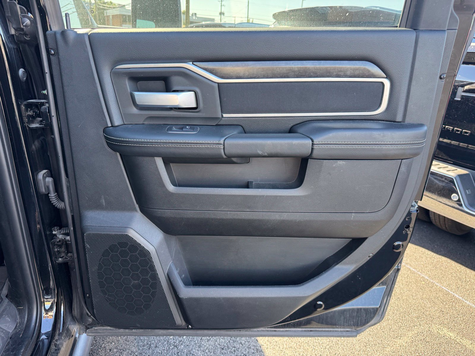 Used 2024 RAM 2500 Big Horn w/ Night Edition AWD/4WD image 27