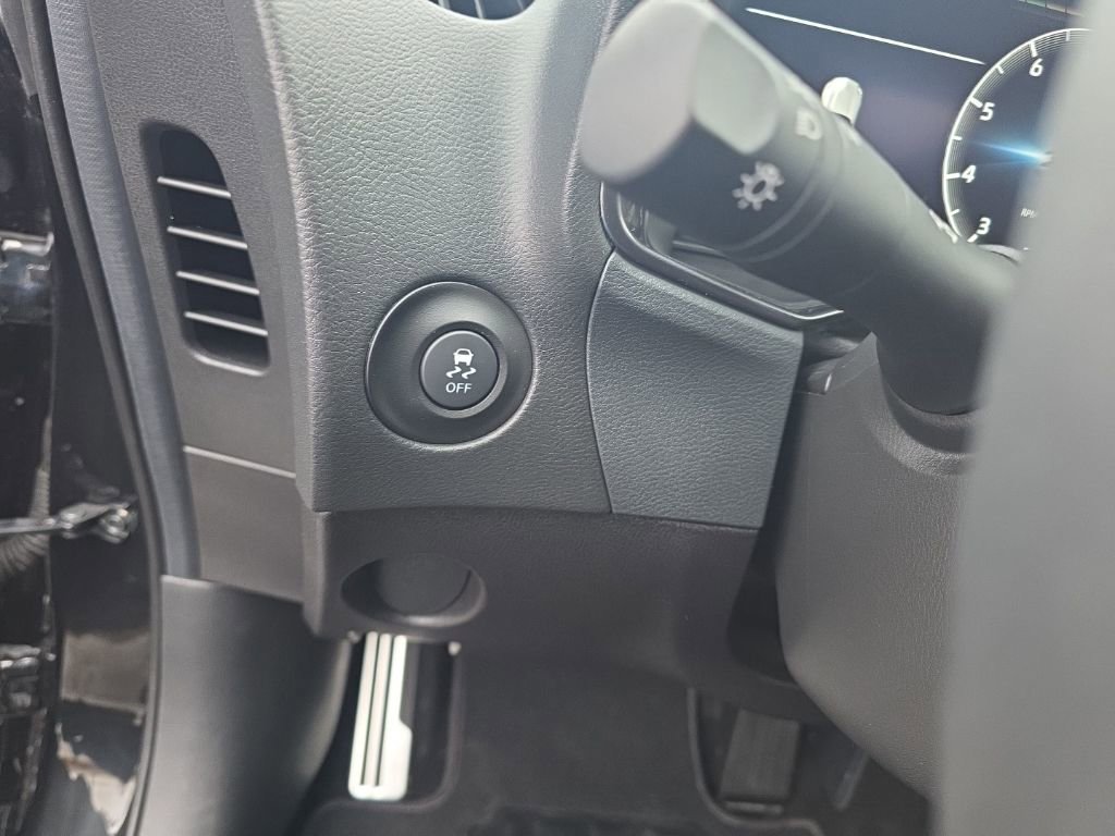 Used 2024 Nissan Z Sport image 16