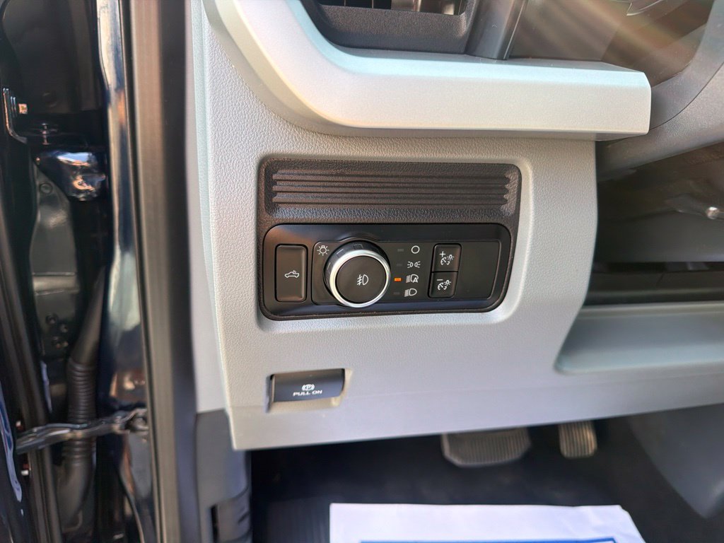 Certified 2025 Ford F250 XLT AWD/4WD image 27