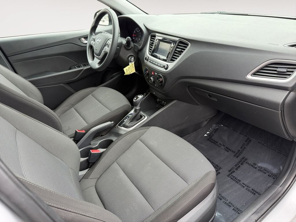 Used 2021 Hyundai Accent SE FWD image 26