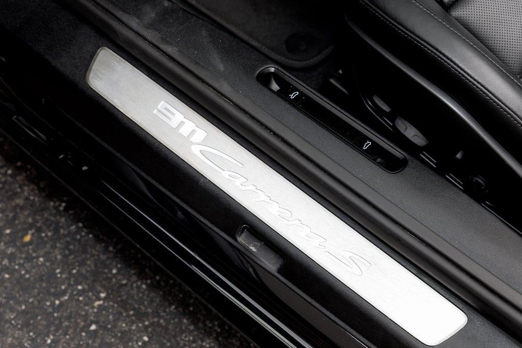 Used 2024 Porsche 911 Carrera S image 20