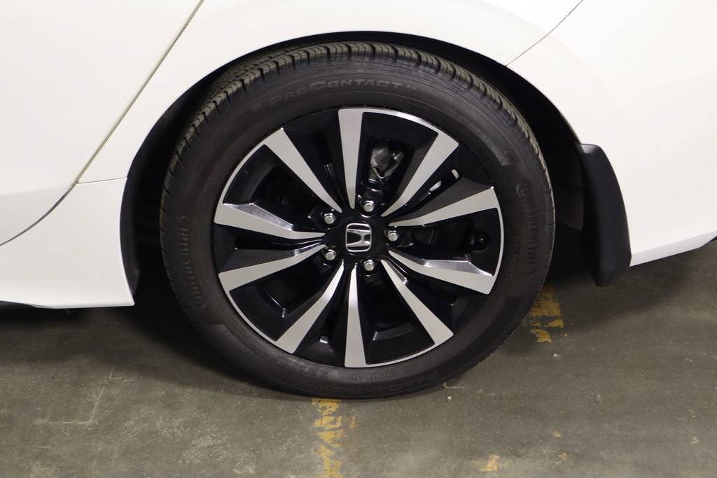 Used 2024 Honda Civic EX-L image 37
