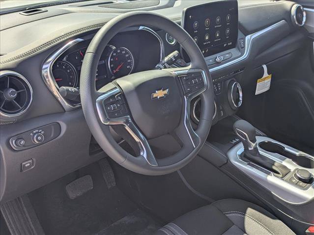 New 2026 Chevrolet Blazer LT w/ LPO, Black Sport Package FWD image 3