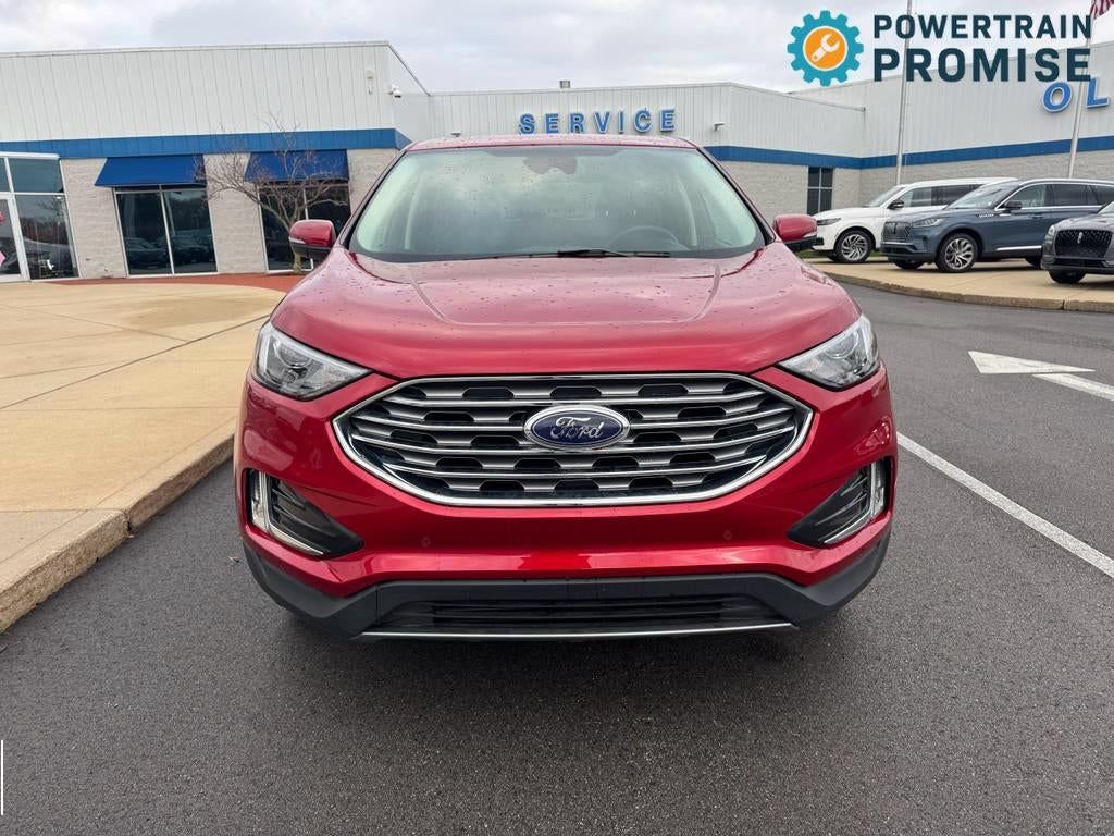 Certified 2024 Ford Edge Titanium AWD/4WD image 2