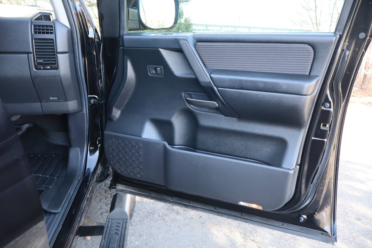 Used 2014 Nissan Titan PRO-4X image 26