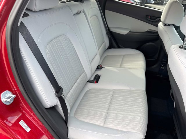 Used 2023 Hyundai Kona SEL AWD/4WD image 21
