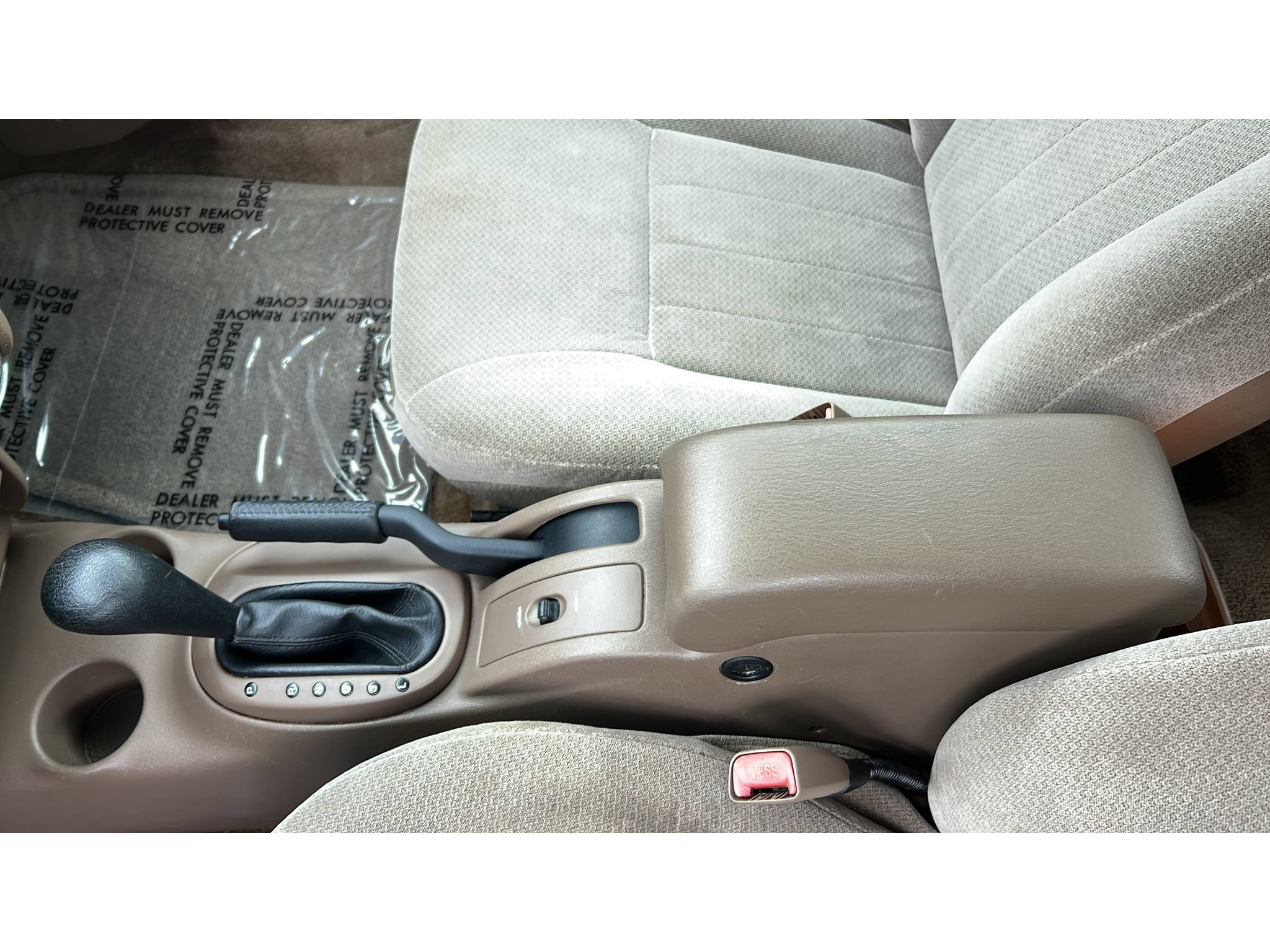 Used 2002 Chrysler Sebring GTC FWD image 19