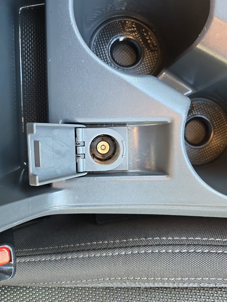 Used 2024 Subaru Crosstrek 2.0i Premium image 22