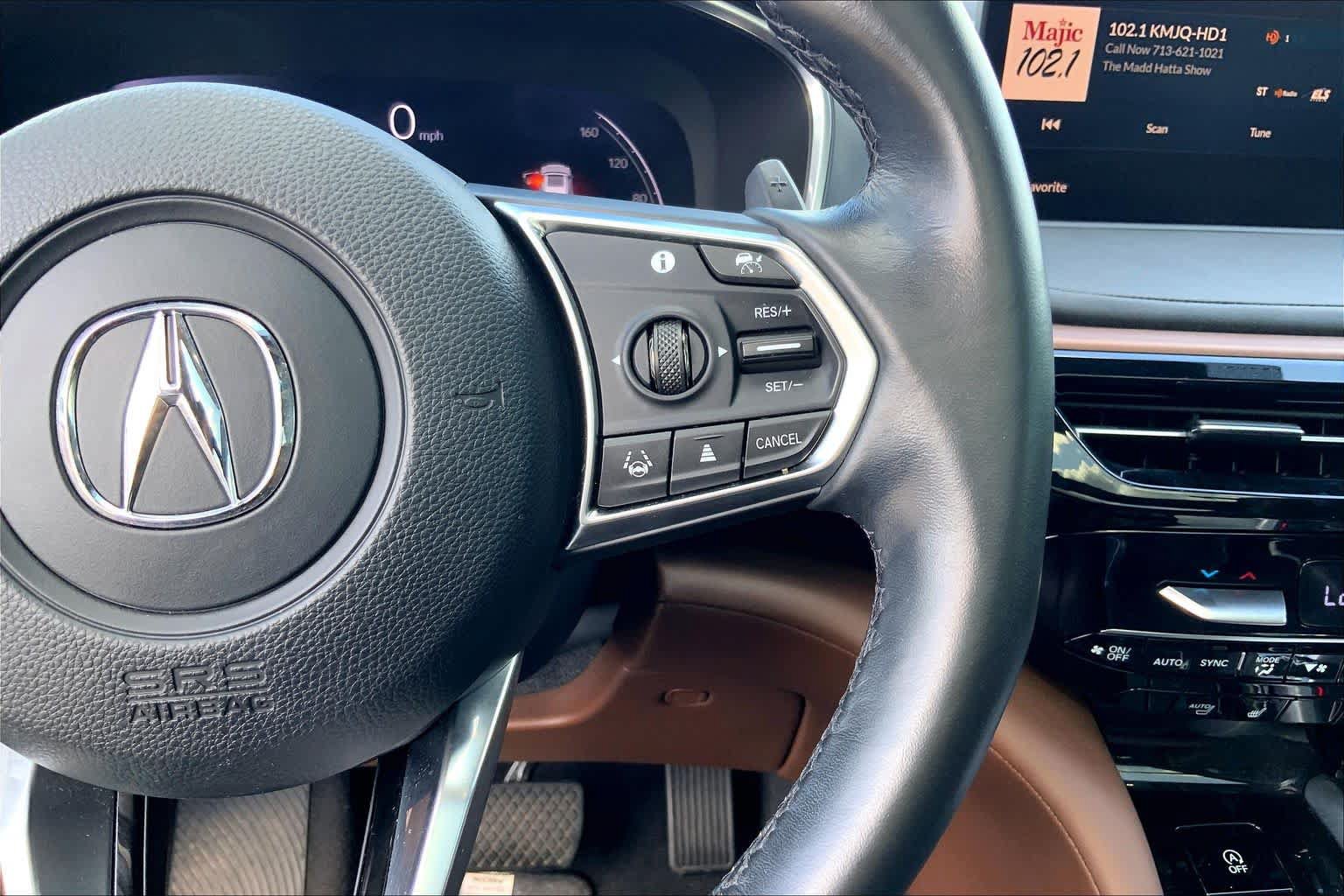 Used 2023 Acura MDX w/ Technology Package FWD image 25