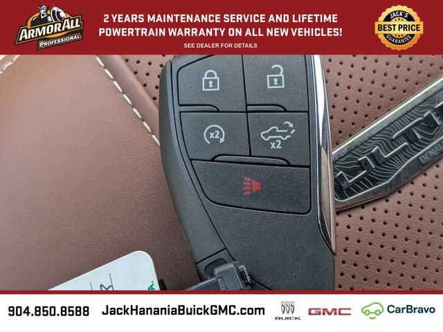 New 2026 GMC Sierra 2500 Denali Ultimate w/ LPO, Black Badging Package AWD/4WD image 34
