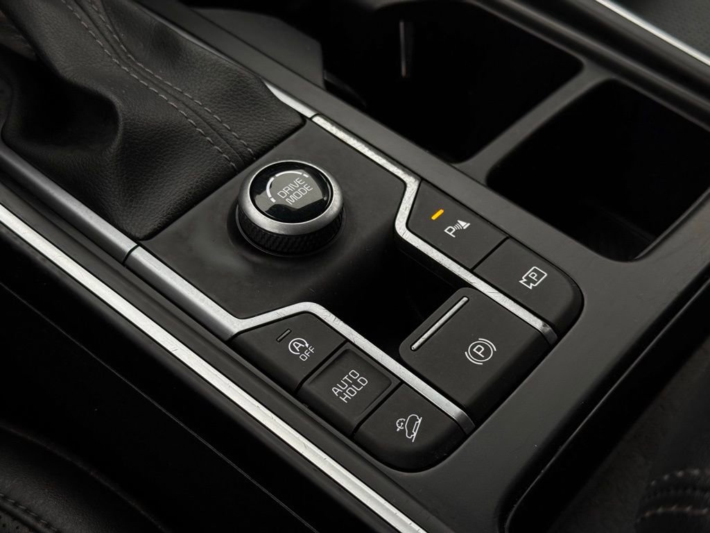 Certified 2024 Kia Sorento S image 48