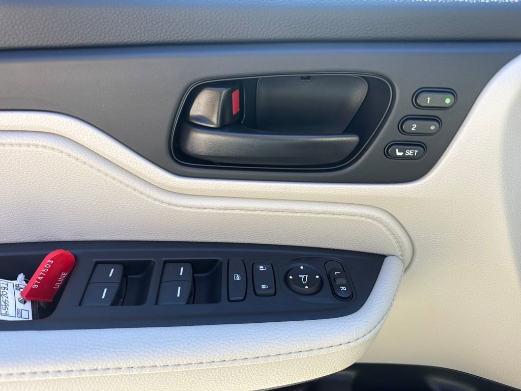 New 2026 Honda Odyssey EX-L image 13