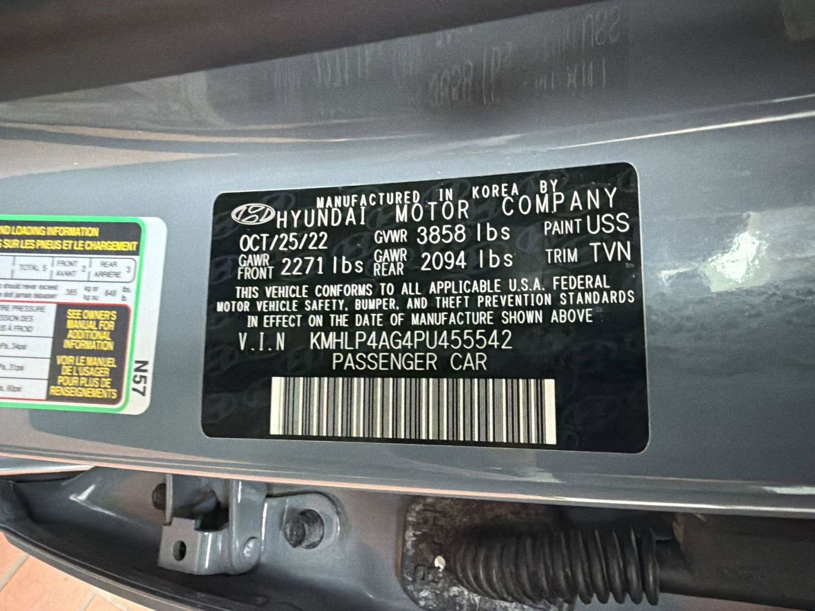 Used 2023 Hyundai Elantra Limited image 20