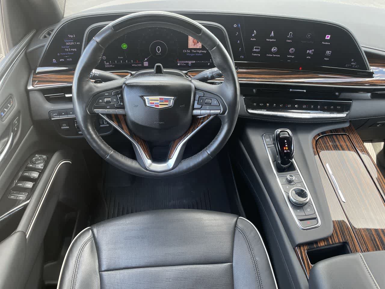 Used 2023 Cadillac Escalade Premium Luxury w/ Performance Package AWD/4WD image 11