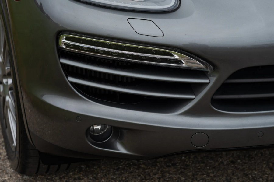 Used 2013 Porsche Cayenne Diesel AWD/4WD image 24