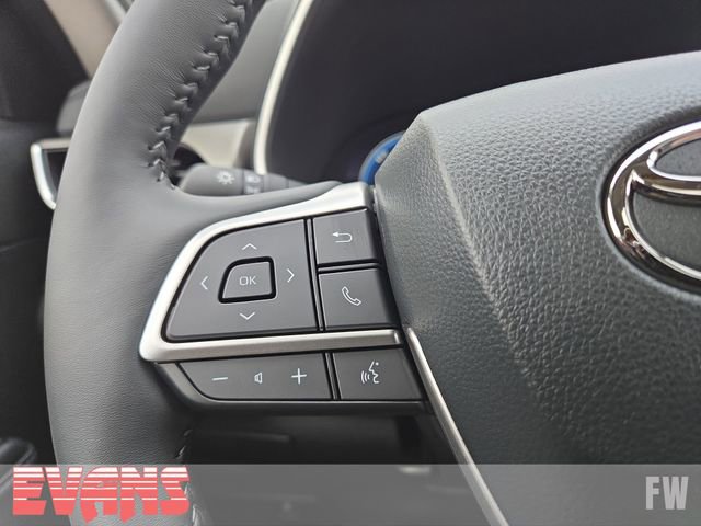 New 2026 Toyota Highlander Limited image 18