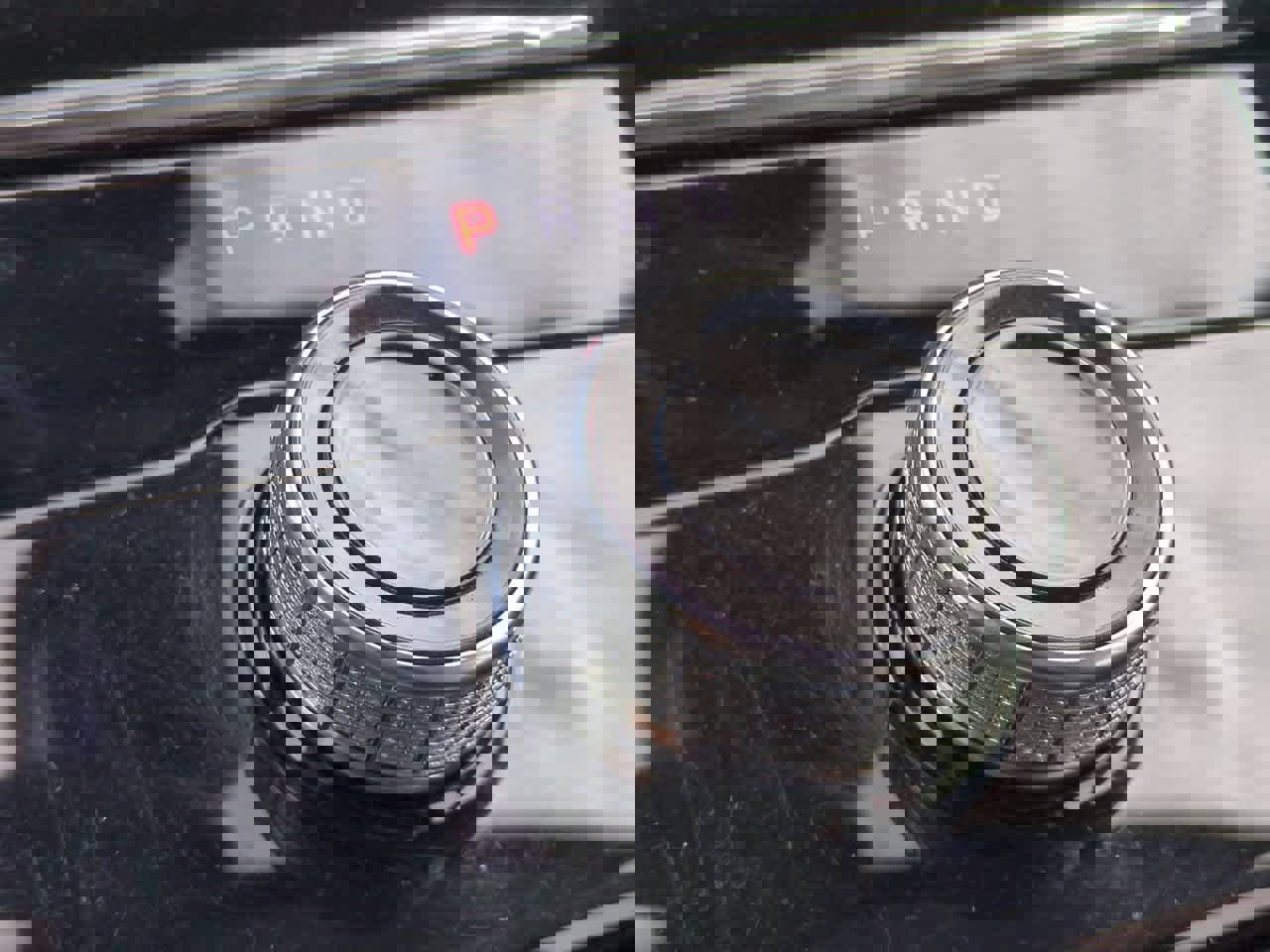 Used 2023 Jeep Grand Cherokee L Laredo image 32