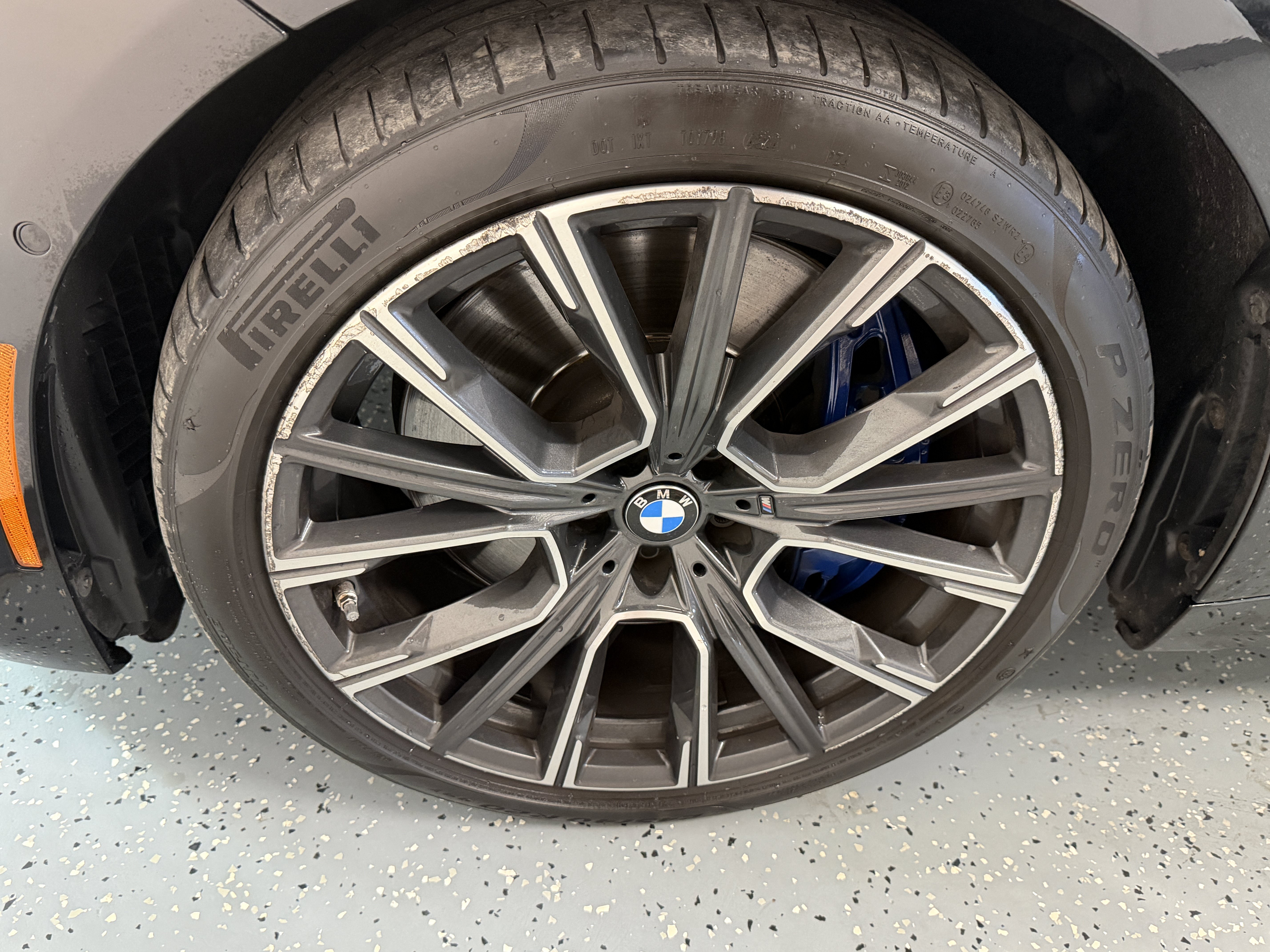 Used 2020 BMW 750i xDrive w/ Executive Package AWD/4WD image 28