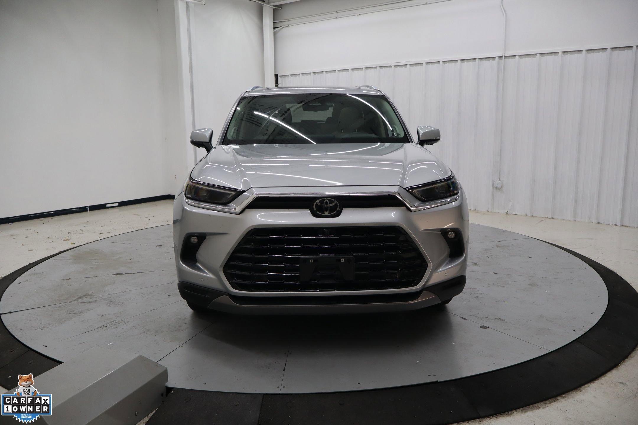 Used 2024 Toyota Grand Highlander Platinum image 11