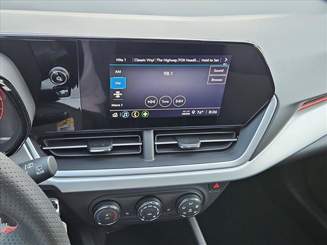 New 2026 Chevrolet Trax RS w/ Sunroof Package FWD image 12