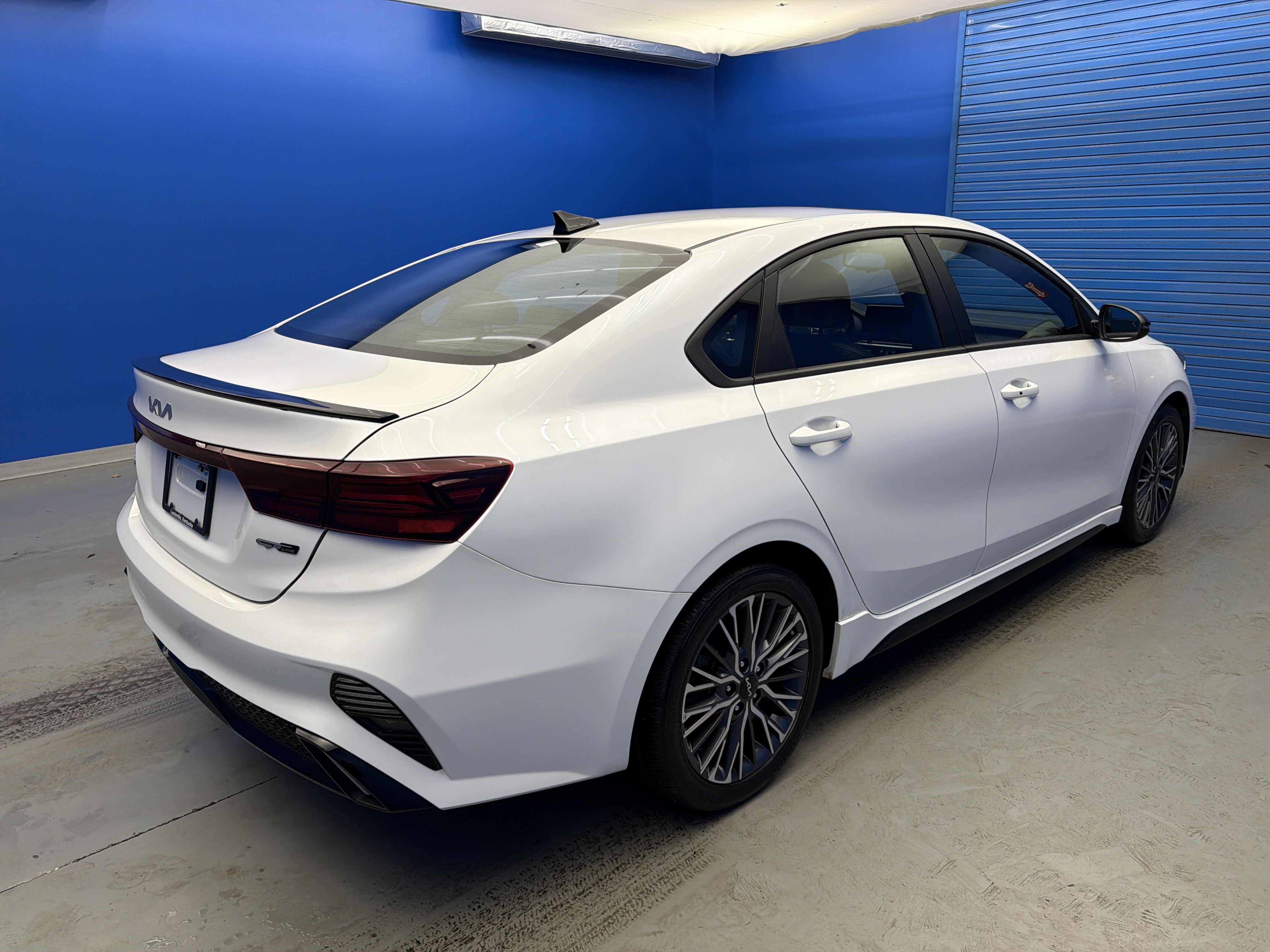 Used 2023 Kia Forte GT-Line w/ GT-Line Premium Package FWD image 7