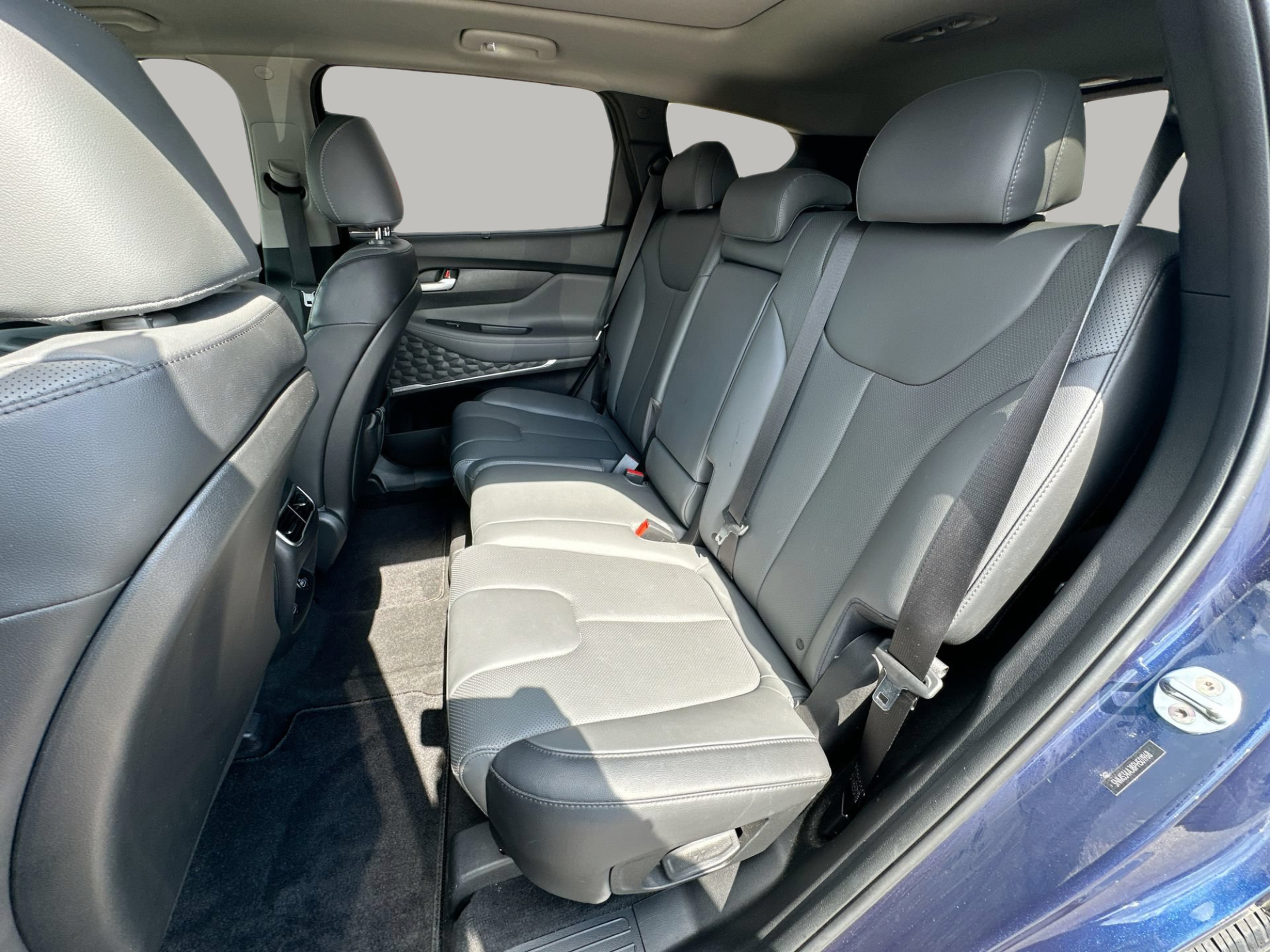 Used 2023 Hyundai Santa Fe SEL w/ Premium Package FWD image 24