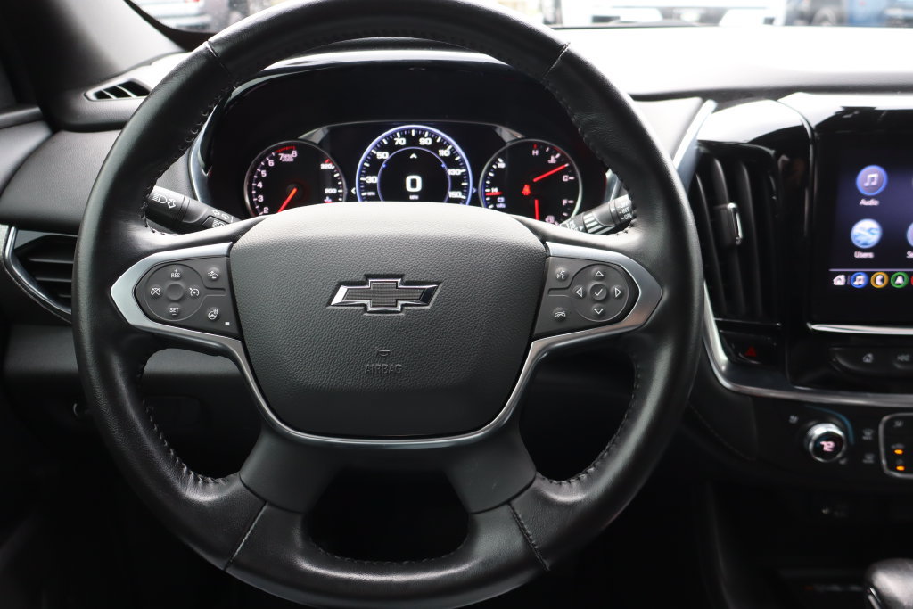 Used 2022 Chevrolet Traverse Premier w/ Redline Edition AWD/4WD image 7