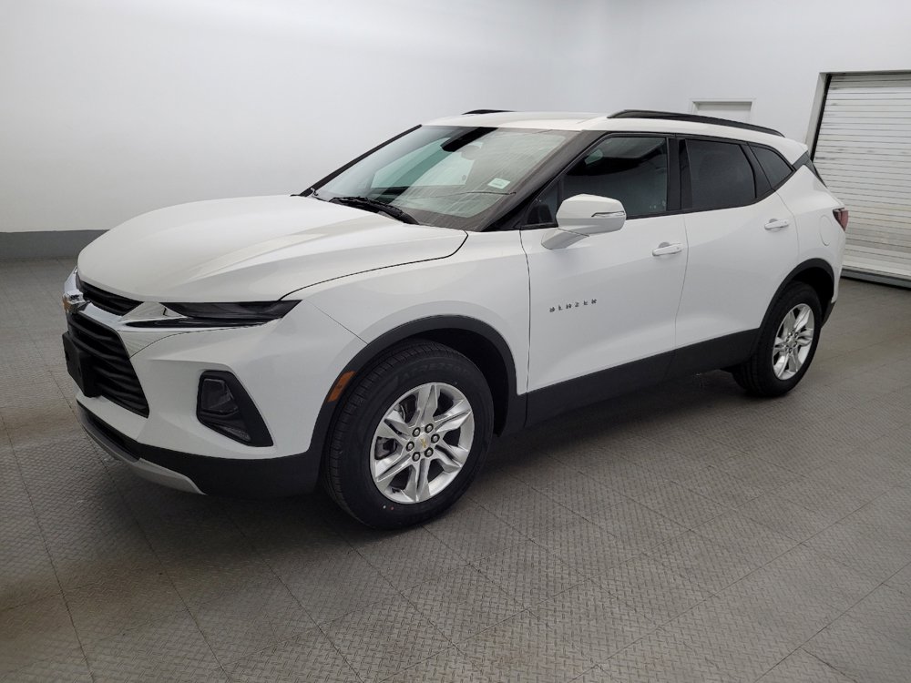 Used 2022 Chevrolet Blazer LT image 2