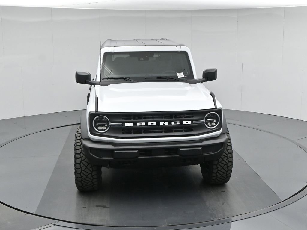 New 2025 Ford Bronco Base image 36