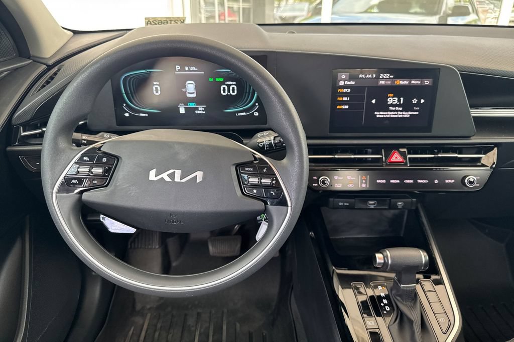 Used 2024 Kia Niro LX FWD image 14