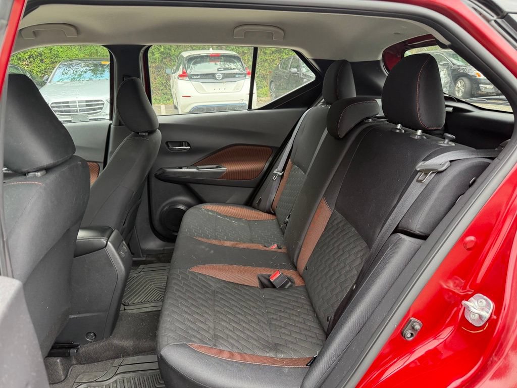 Used 2023 Nissan Kicks SR FWD image 4
