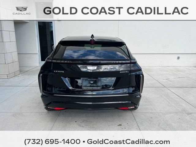 Certified 2024 Cadillac Lyriq Luxury AWD/4WD image 3