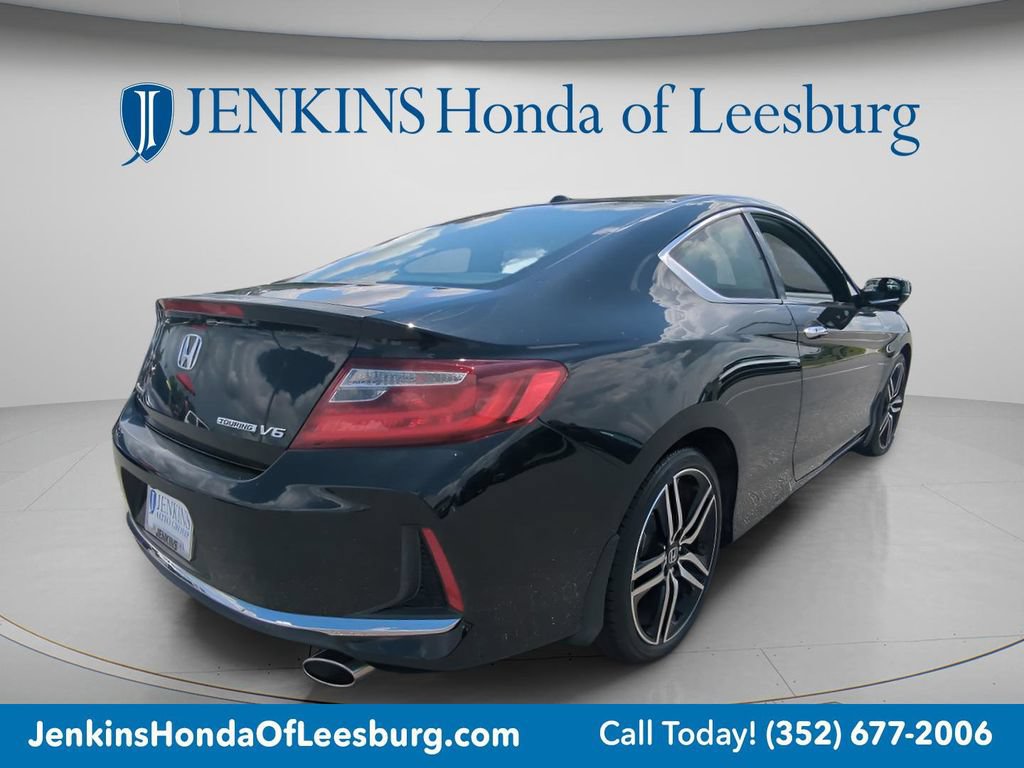Used 2016 Honda Accord Touring image 3