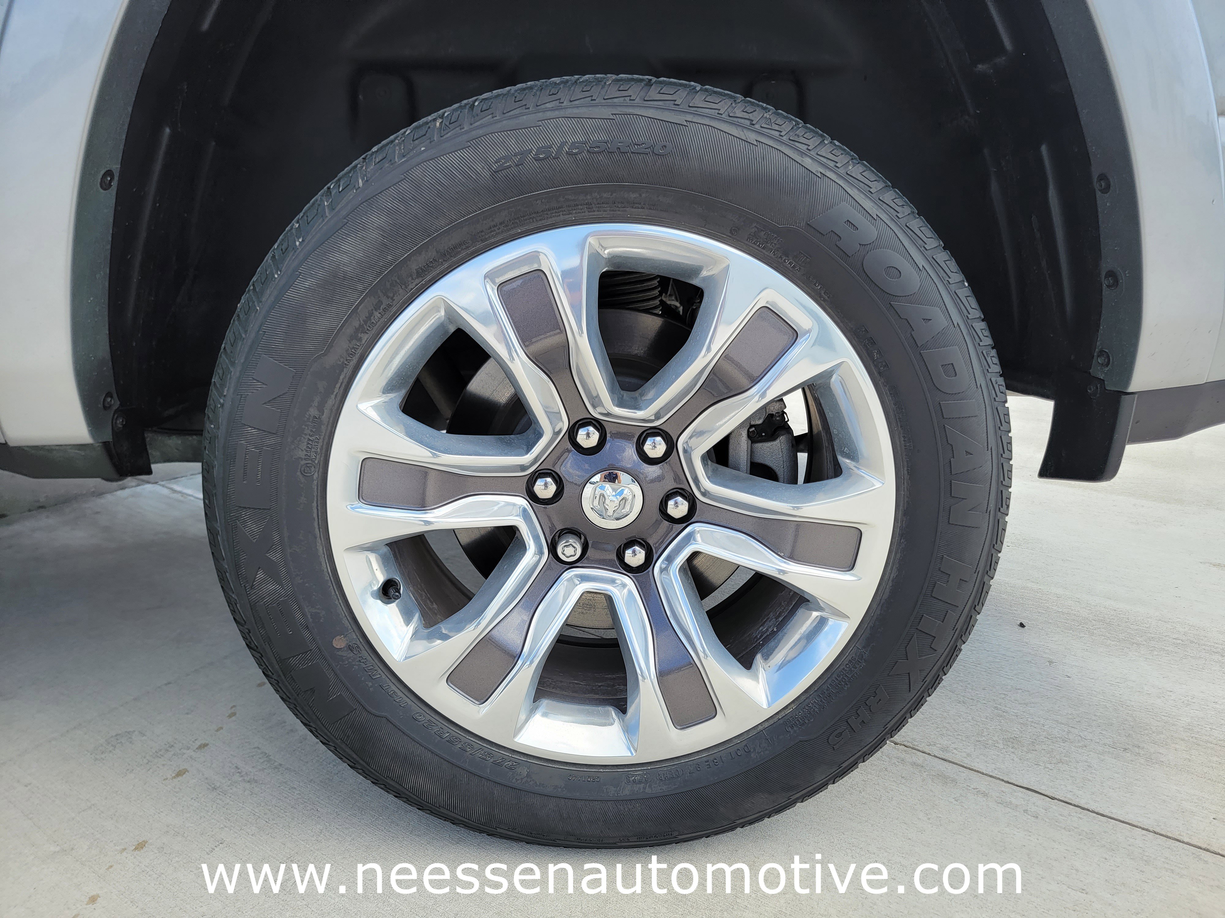 Used 2024 RAM 1500 Limited image 31