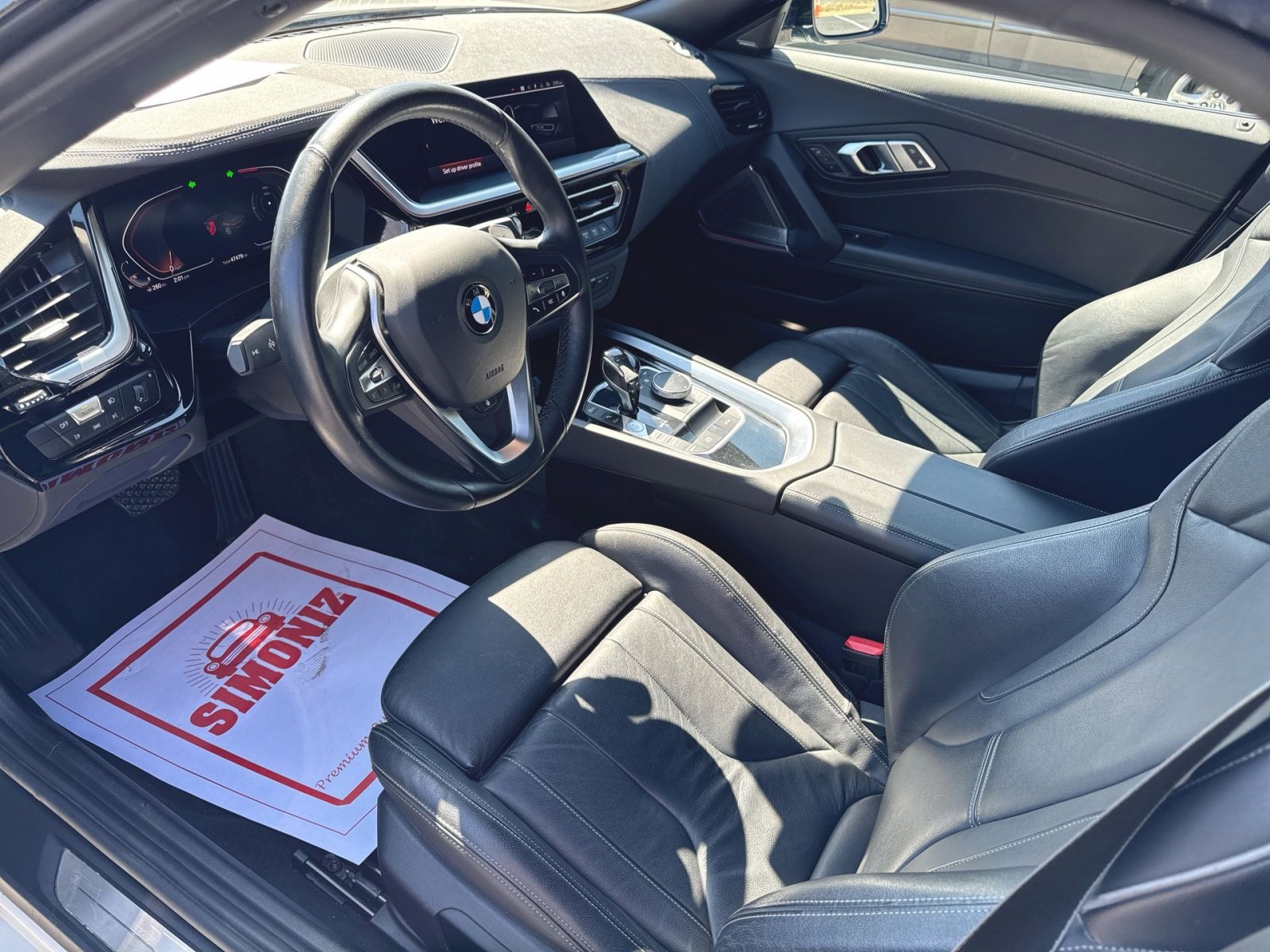 Used 2019 BMW Z4 sDrive30i w/ Convenience Package image 10