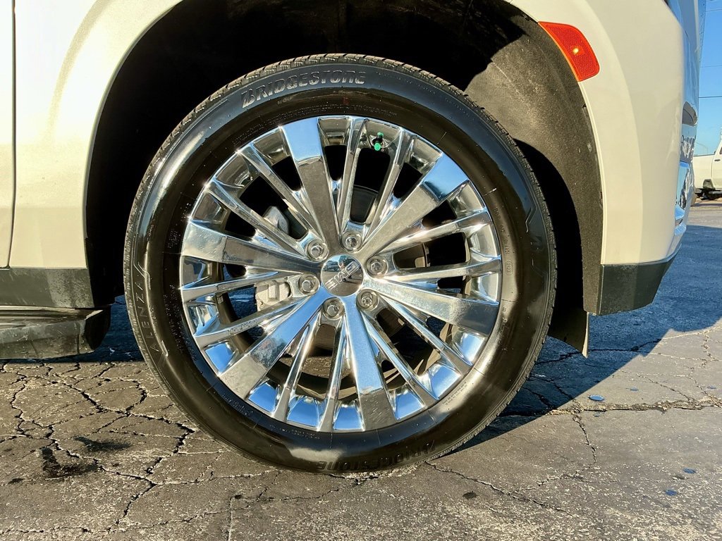 Used 2021 GMC Yukon XL SLT w/ SLT Luxury Plus Package image 21