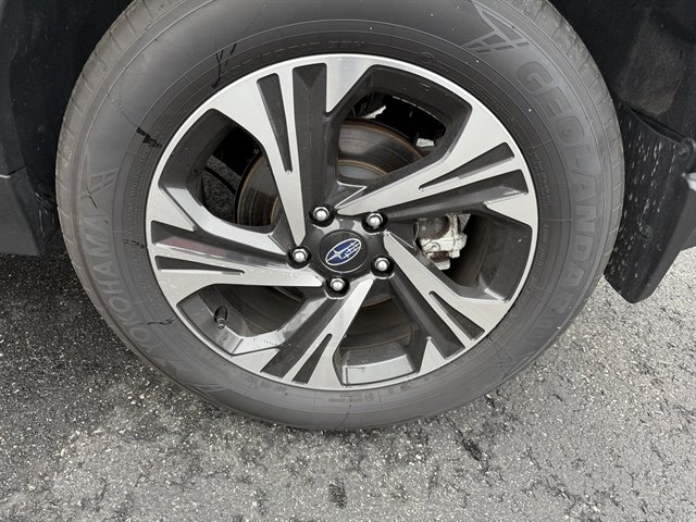 Used 2024 Subaru Crosstrek 2.0i Premium image 12