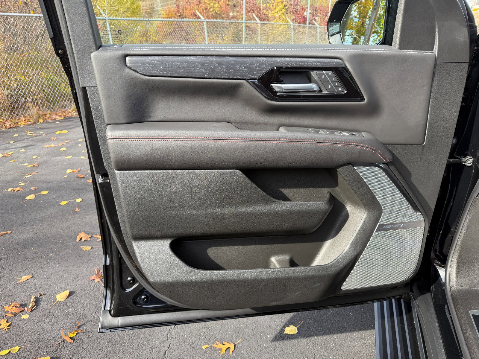 New 2026 GMC Yukon XL AT4 Ultimate w/ LPO, Floor Liner Package image 16