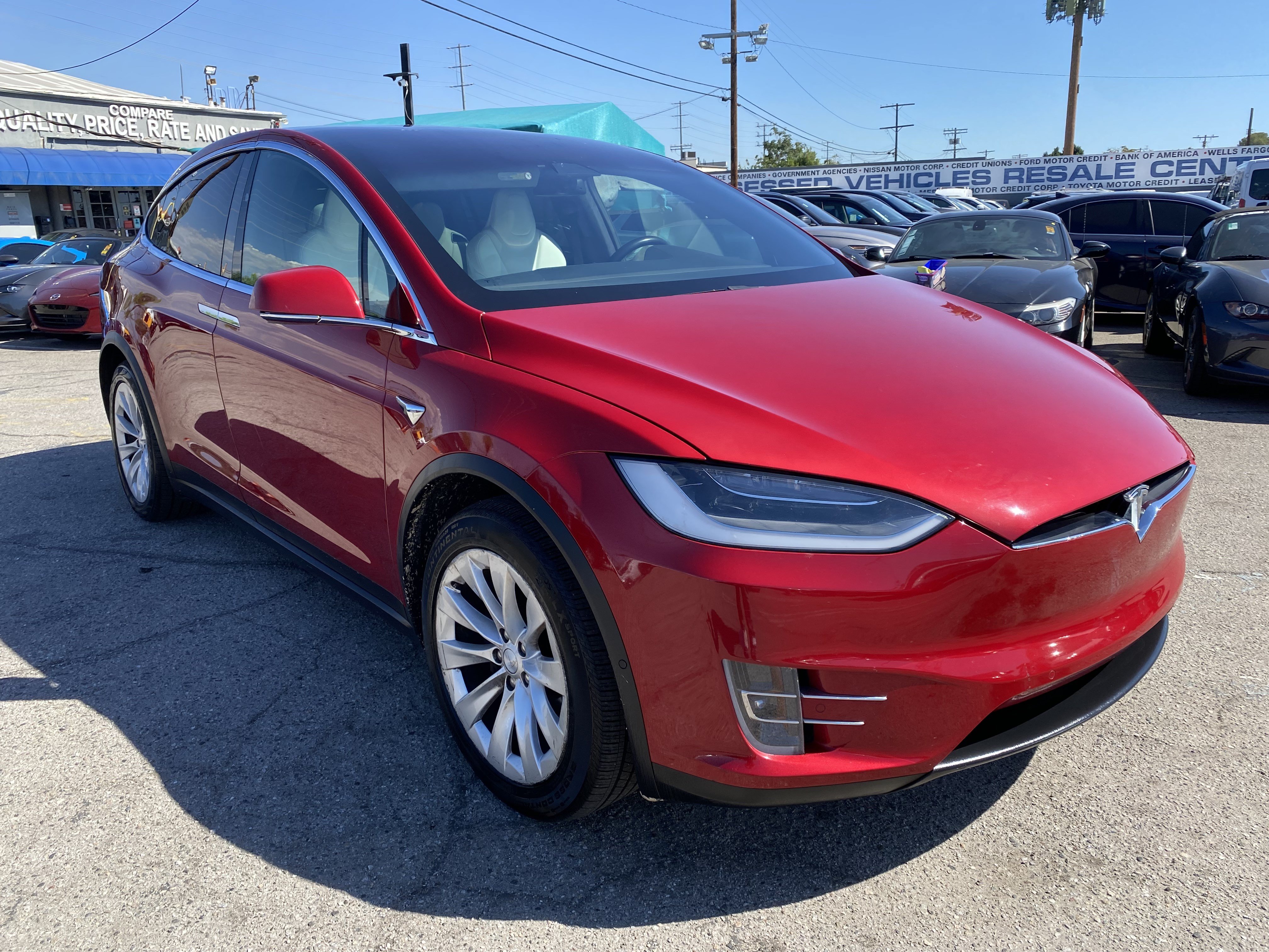 Used 2018 Tesla Model X 75D AWD/4WD image 8