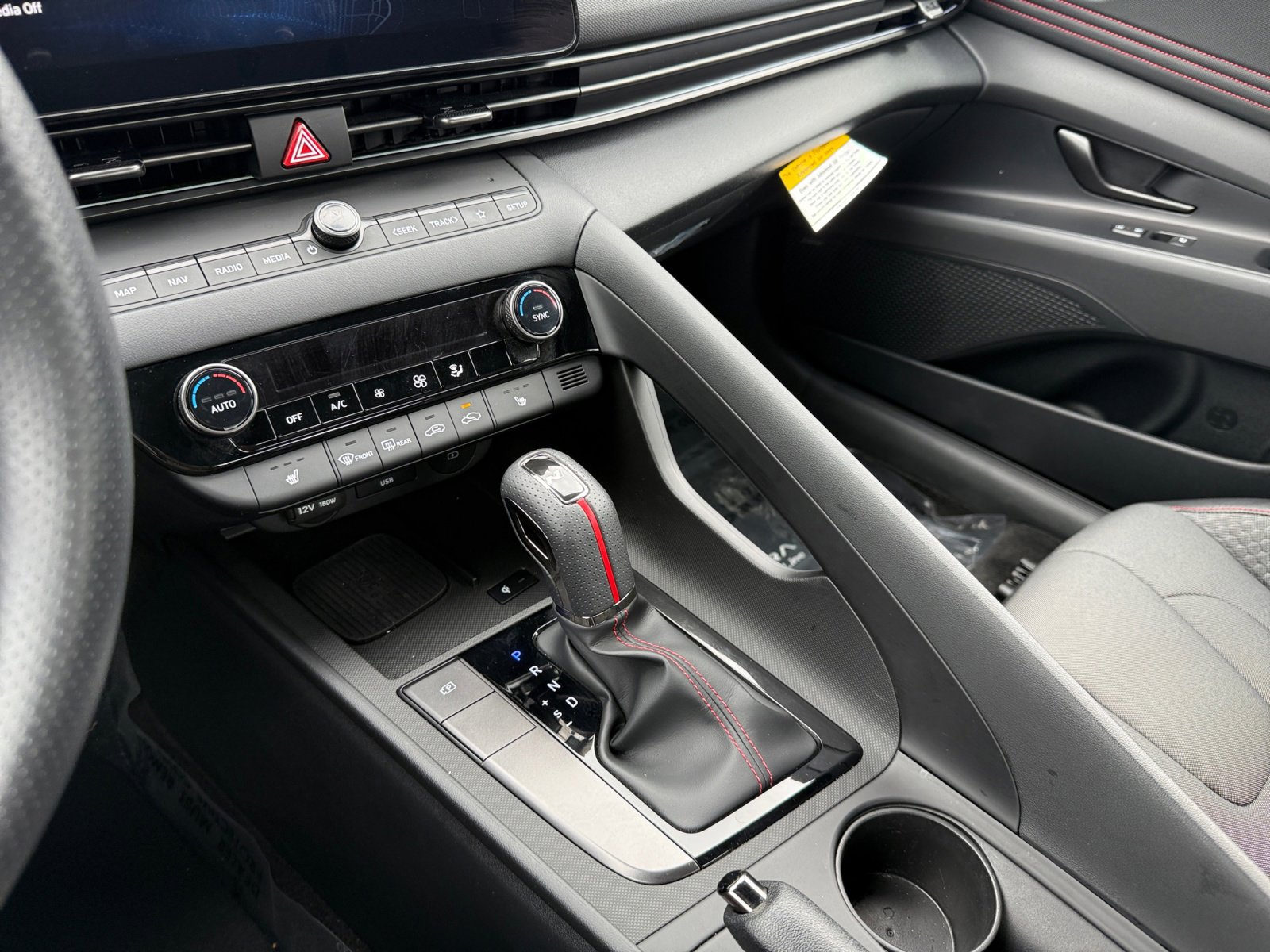 Certified 2024 Hyundai Elantra N Line image 13