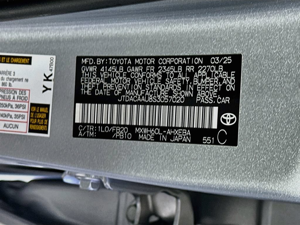 Used 2025 Toyota Prius LE FWD image 22