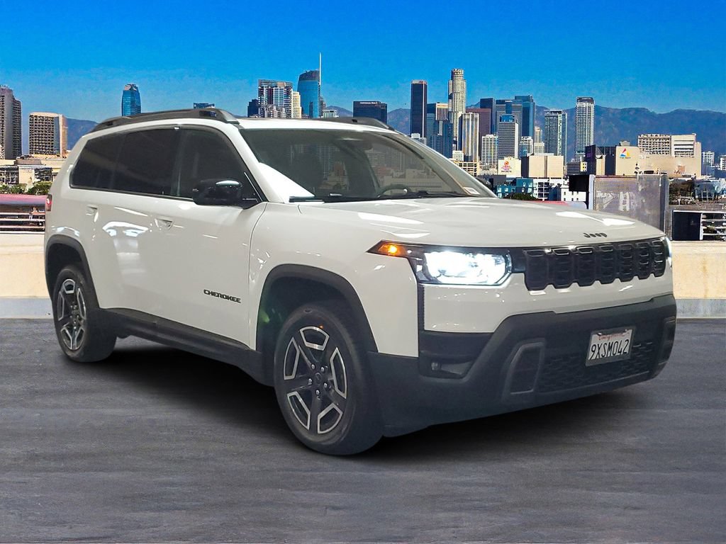 Used 2026 Jeep Cherokee Limited AWD/4WD image 3