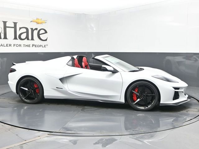 New 2026 Chevrolet Corvette E-Ray w/ Stealth Interior Trim Package image 1