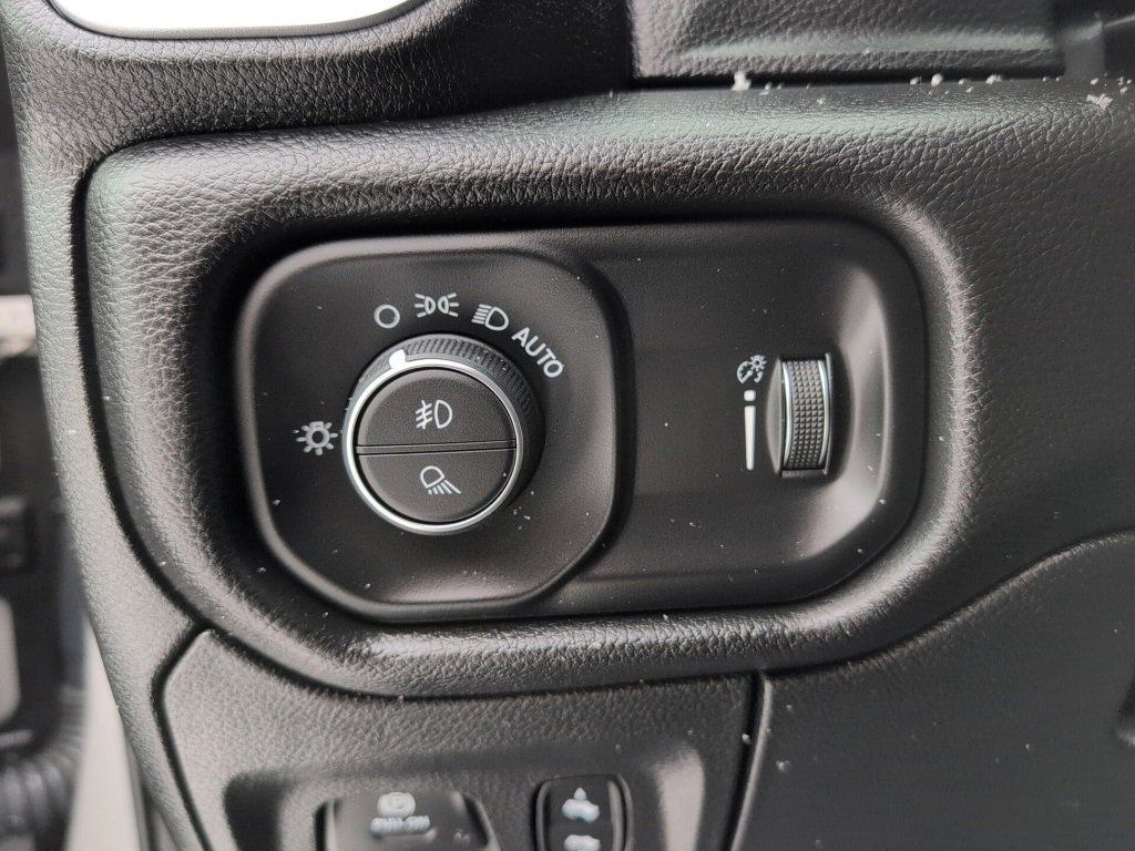 Used 2022 RAM 1500 Big Horn image 24