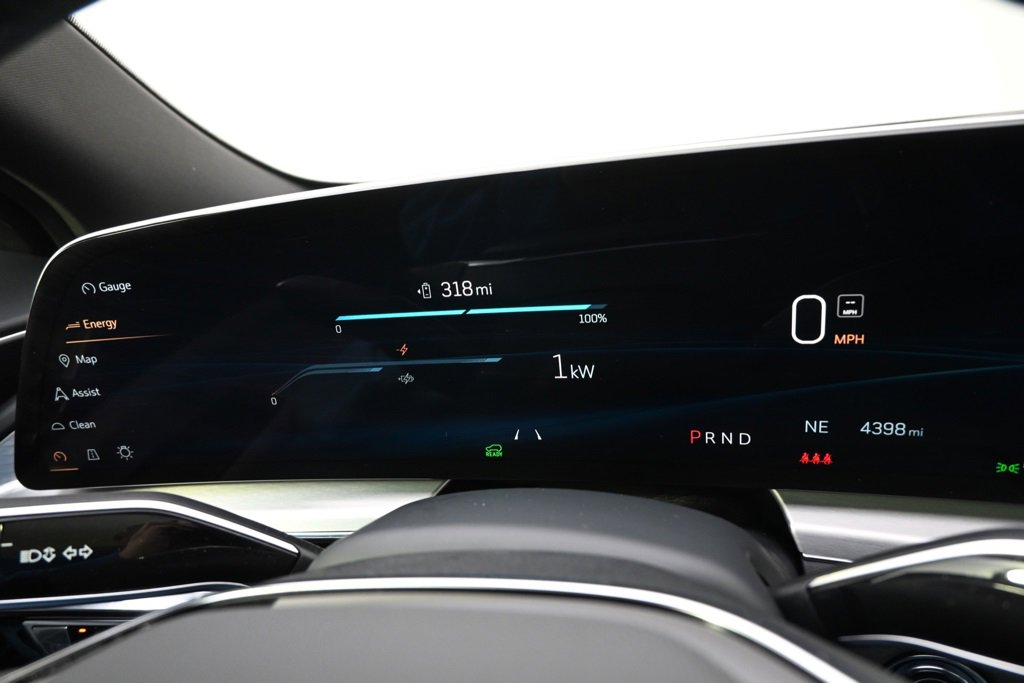 New 2025 Cadillac Lyriq Sport image 25